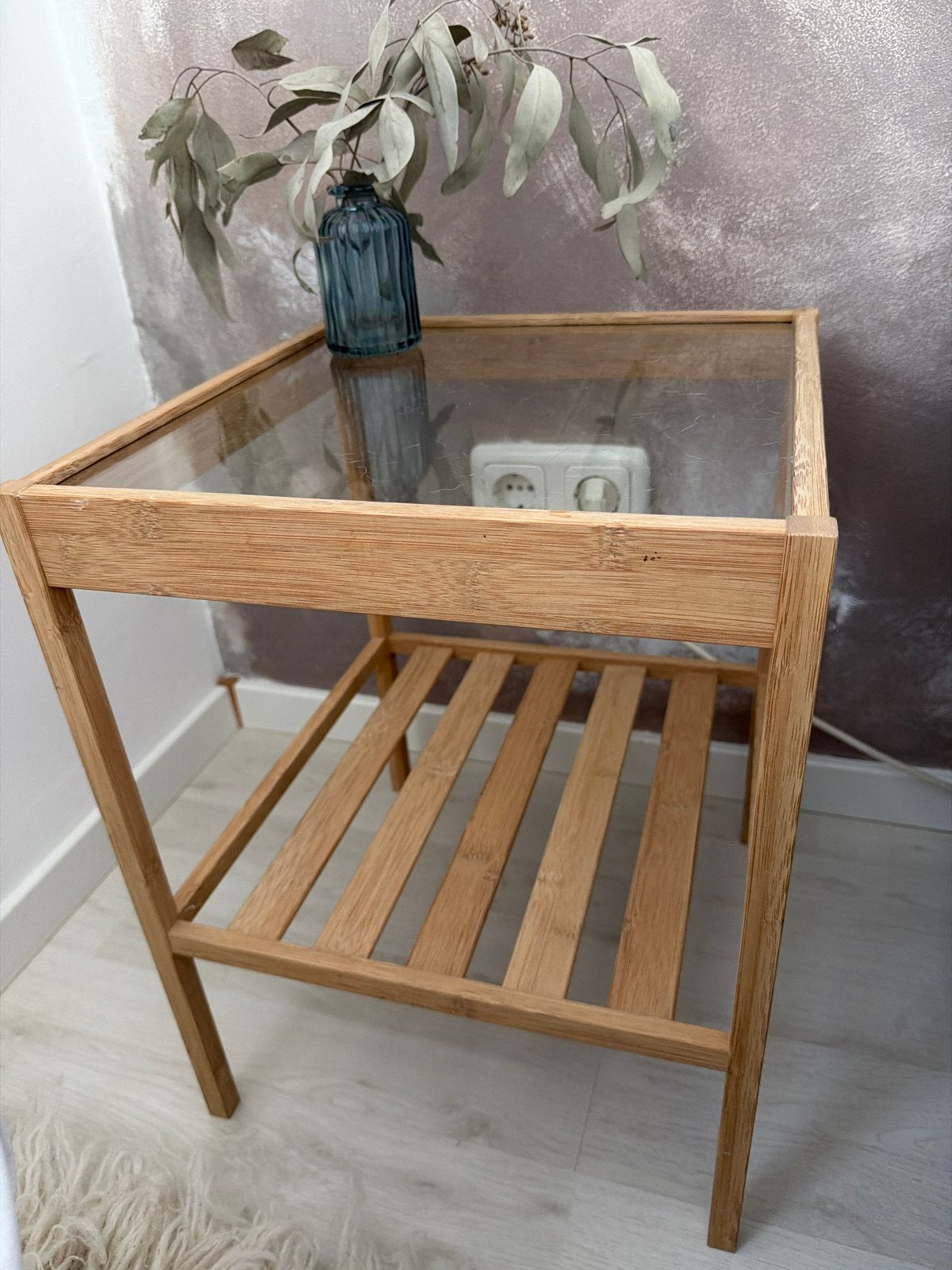 IKEA bijzettafel bamboe met glazen blad, 45 tot 60 cm, Minder dan 55 cm, Vierkant, Ophalen of Verzenden
