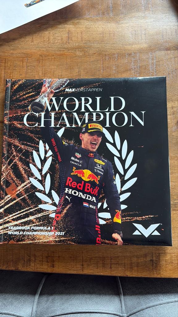 Max Verstappen F1 jaarboek 2021, Ophalen of Verzenden, Nieuw, Overige sporten