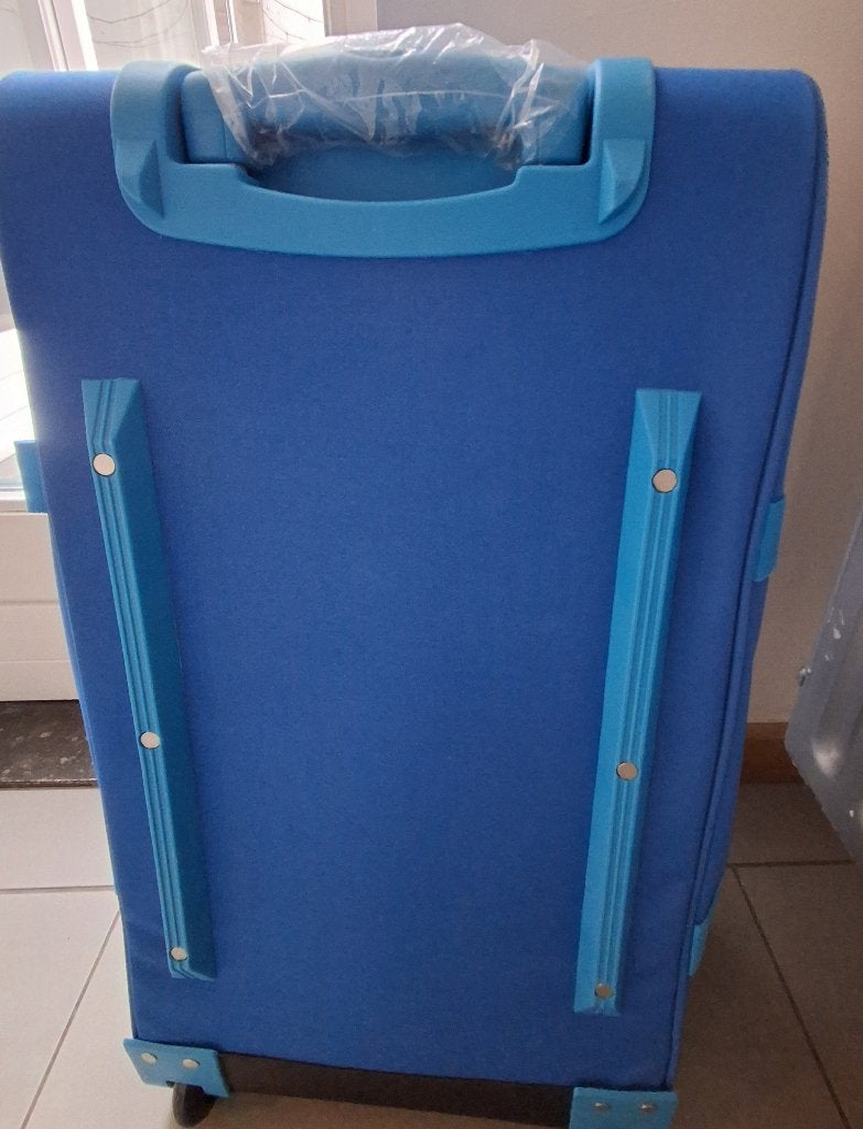 Nieuw groot koffer, reistas, weekendtas, vakantie tas, 60 tot 70 cm, Wieltjes, Nieuw, Ophalen of Verzenden