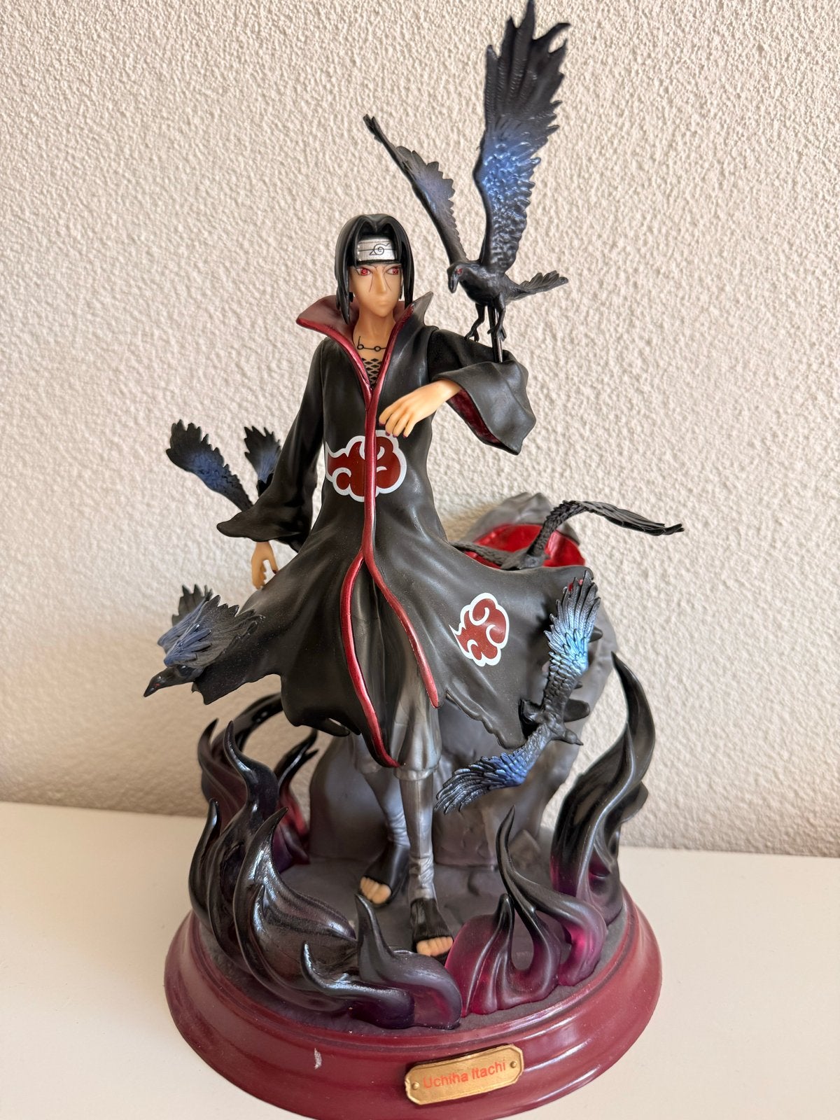 Itachi Uchiha Naruto Shippuden Figuur met Kraaien, Ophalen of Verzenden, Zo goed als nieuw