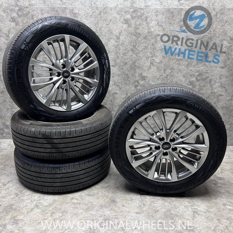 18 inch originele  Vignale velgen + zomerbanden Ford Kuga