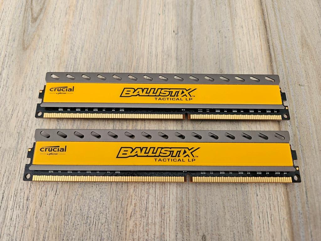 8gb (2x 4gb) Crucial Ballistix Tactical LP ddr3 1600mhz gehe, 8 GB, DDR3, Ophalen of Verzenden, Zo goed als nieuw