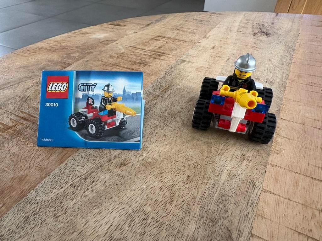 LEGO City brandweerman en voertuig. Serienummer 30010, City, Lego, Ophalen of Verzenden, Zo goed als nieuw