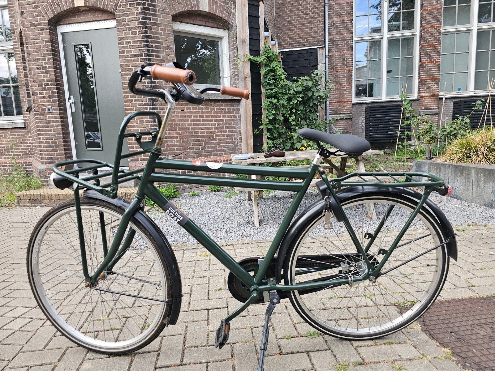 Nette Nederlandse fiets met nieuwe banden, Fietsen en Brommers, Fietsen | Dames | Damesfietsen, 53 tot 56 cm, Versnellingen, Zo goed als nieuw