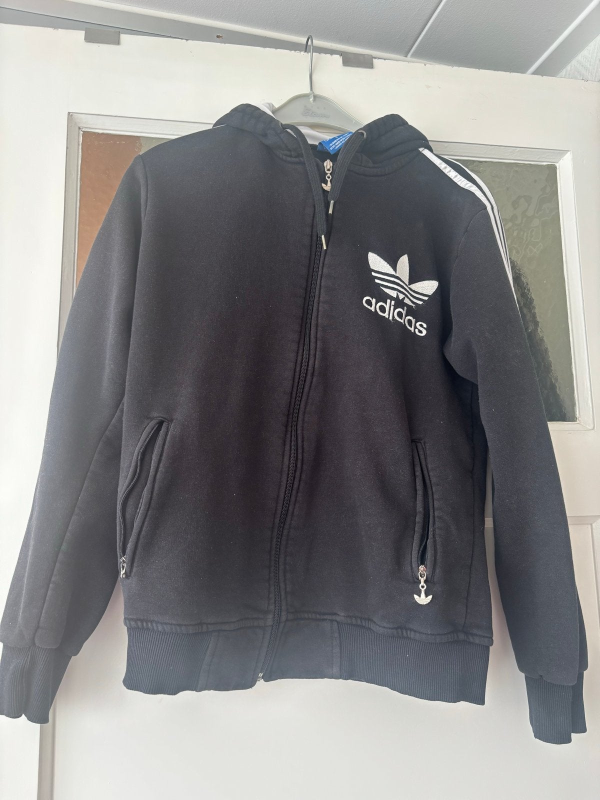 Adidas Vest Zwart met Capuchon en Rits - Maat S, Kleding | Heren, Ophalen of Verzenden, Gedragen