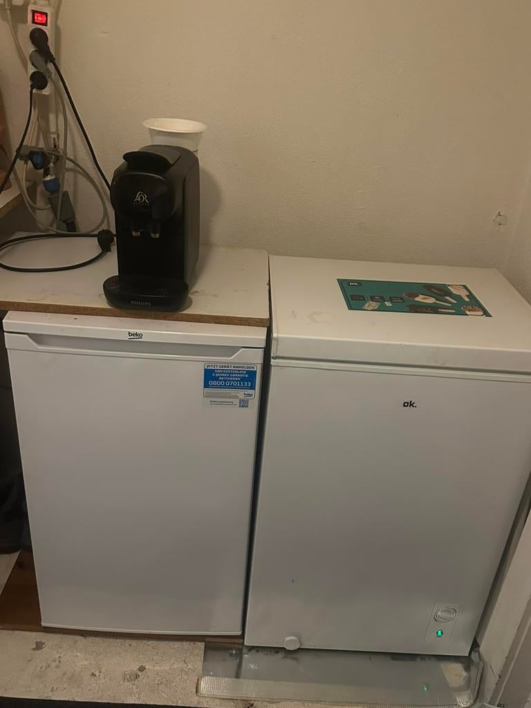 Twee diepvries te koop prima staat!!, Witgoed en Apparatuur, Vriezers en Diepvrieskisten, Ophalen, Minder dan 60 cm