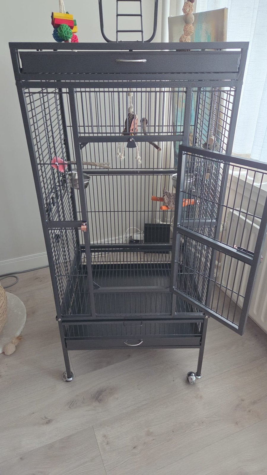 Mooie, zo goed als nieuwe  papegaaienkooi., Dieren en Toebehoren, Vogels | Hokken en Kooien, Ophalen of Verzenden, Zo goed als nieuw