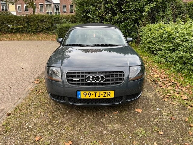 Audi TT 1.8 T Roadster Quattro 132KW 2003 Grijs, TT, 1440 kg, Zwart, 4 cilinders