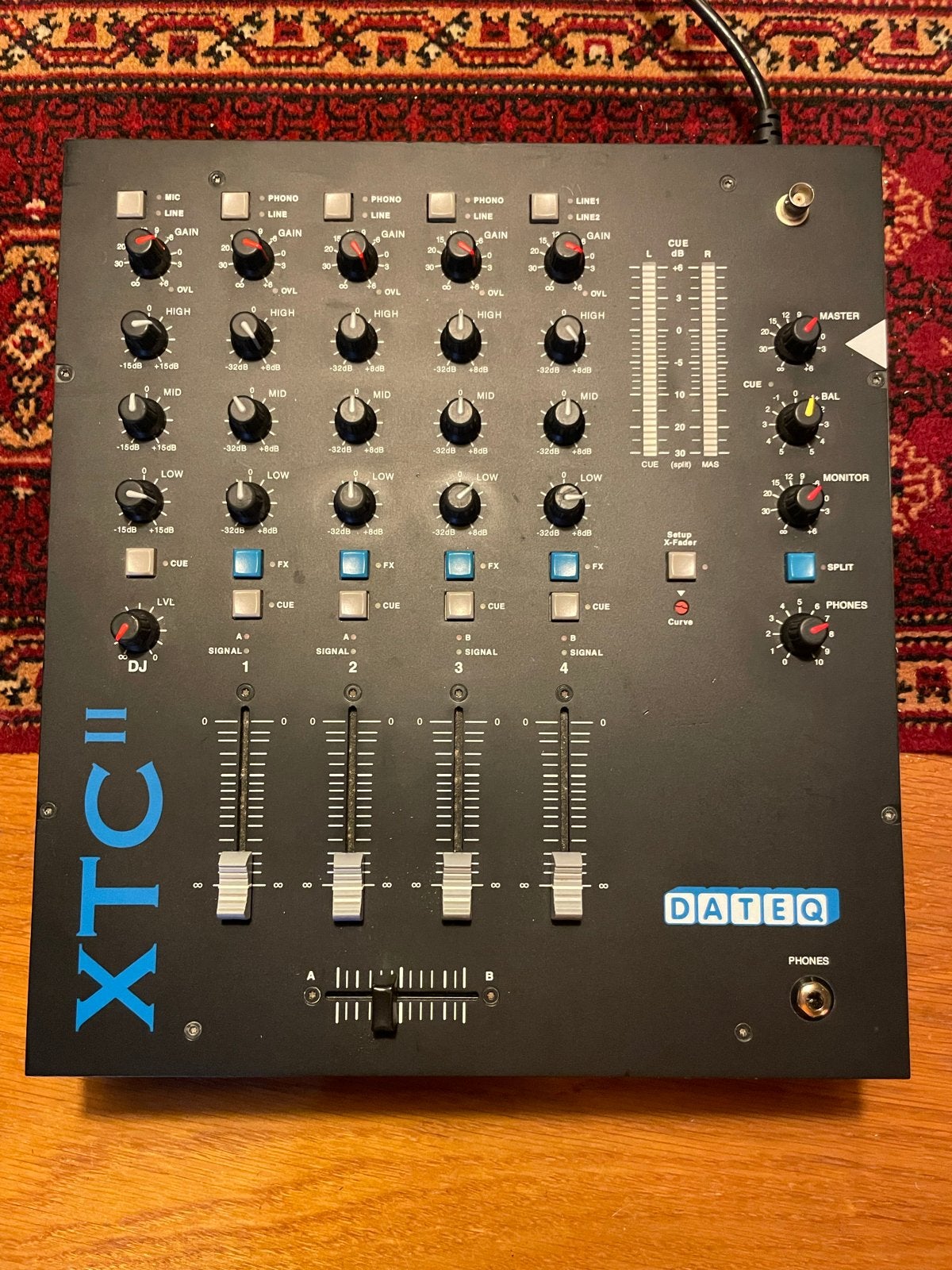Dateq XTC II Mengpaneel - Zeldzaam Model 2 met Extra Schuif, Muziek en Instrumenten, Ophalen, Gebruikt, 5 tot 10 kanalen, Microfooningang