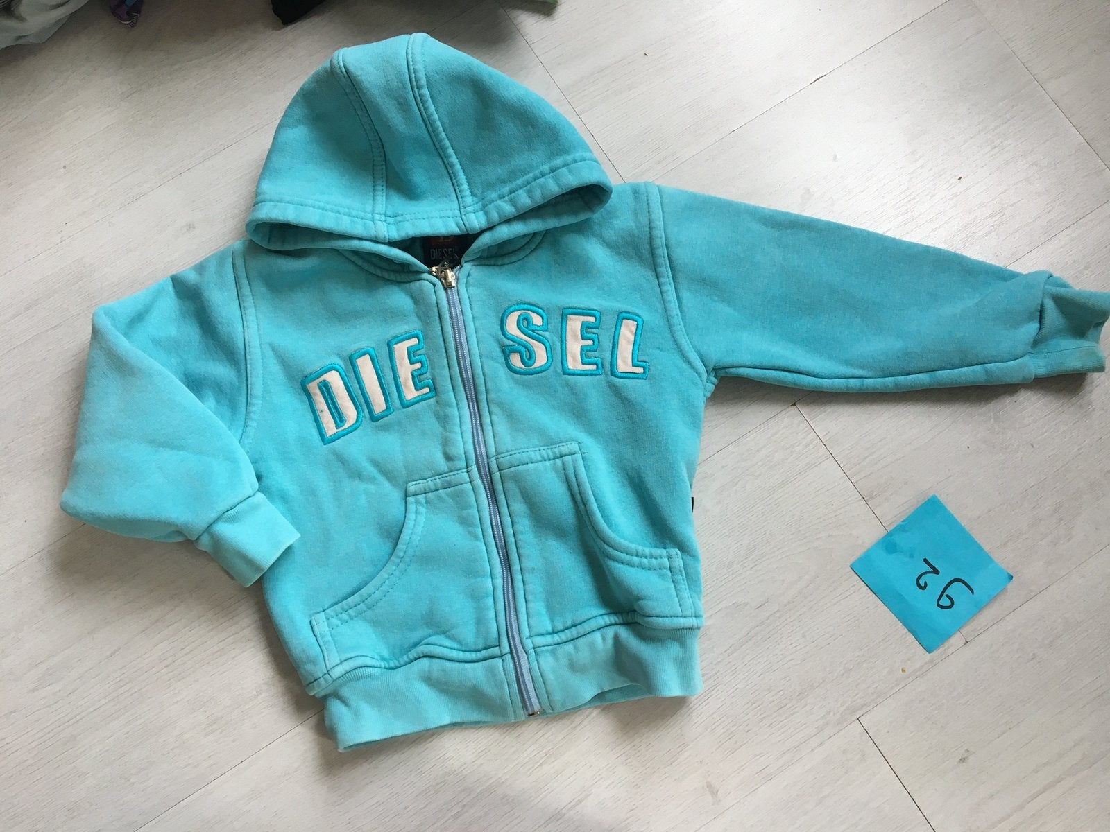 Diesel vest maat 92, Kinderen en Baby's, Kinderkleding | Maat 92, Ophalen, Zo goed als nieuw, Jongen, Trui of Vest