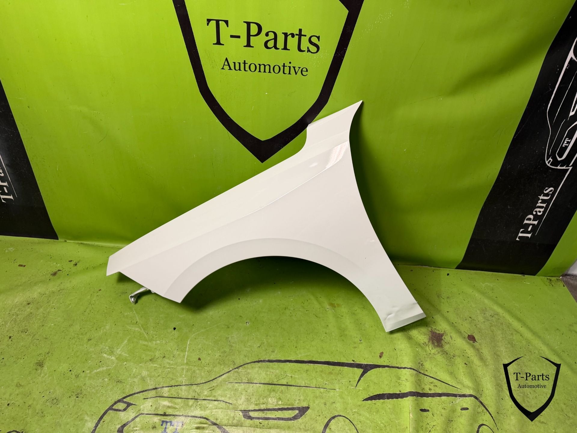 opel astra L links zijscherm spatbord 9841904980