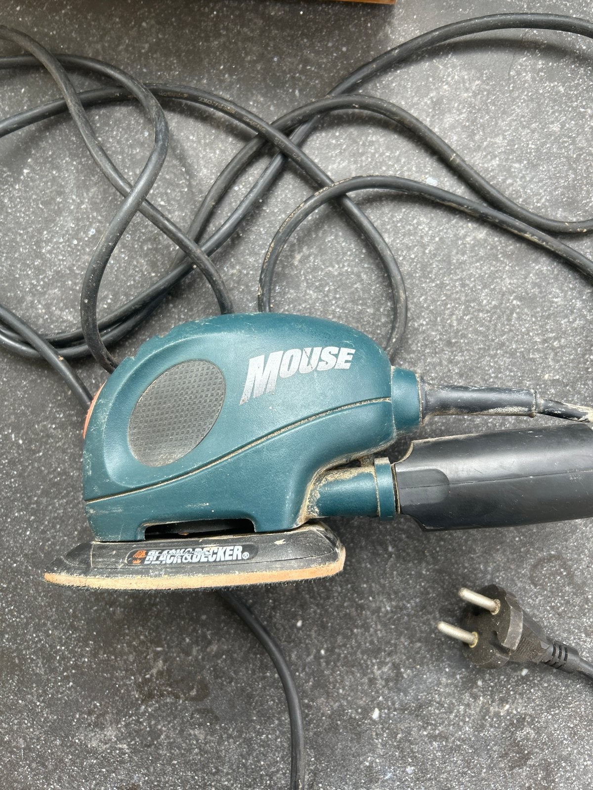 Black & Decker Mouse KA150 vlakschuurmachine, Verzenden, Gebruikt, Minder dan 600 watt, Vlakschuurmachine