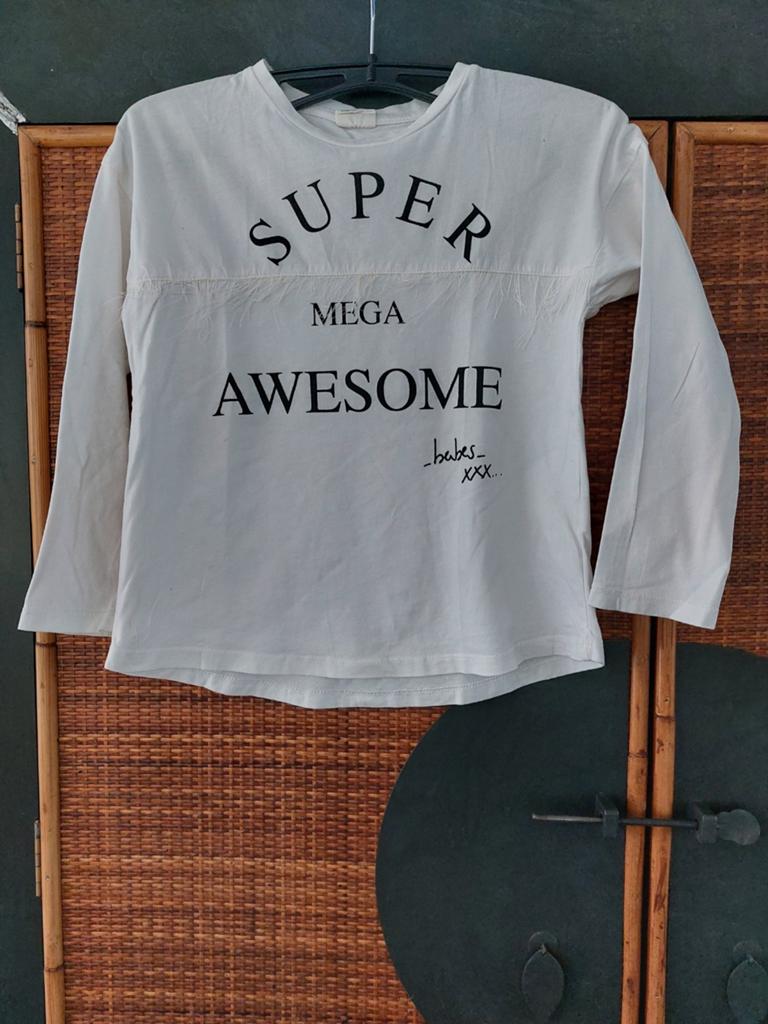 Leuk wit shirt maat 128 van Zara Girls, Kinderen en Baby's, Kinderkleding | Maat 128, Gebruikt, Meisje, Ophalen of Verzenden, Zara girls