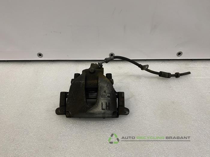 Remklauw (Tang) links-voor van een Ford Focus, Auto-onderdelen, Gebruikt, -, -, Ophalen of Verzenden