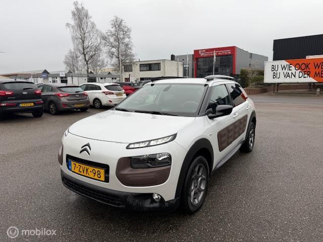 Citroen C4 Cactus 1.2 PureTech Shine nw staat !, Auto's, Citroën, Voorwielaandrijving, Stof, Gebruikt, Euro 6