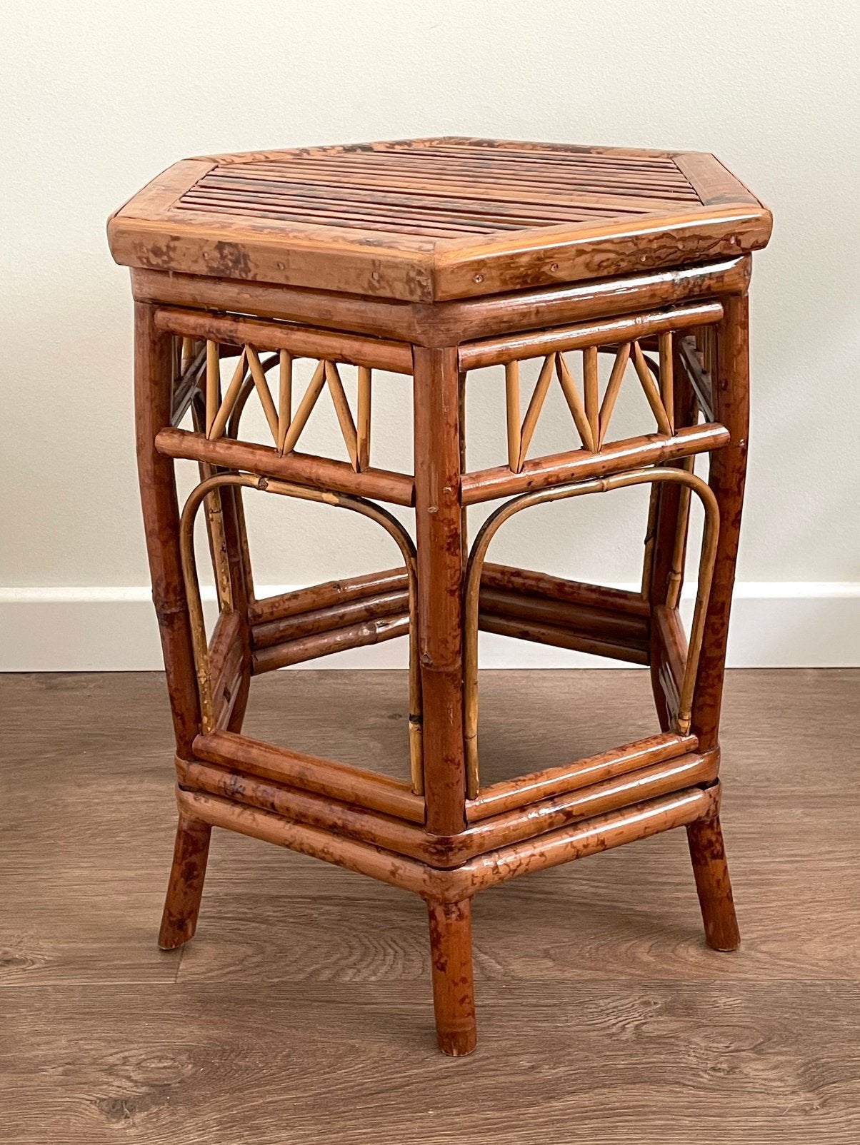 Vintage Bamboe Rotan Bijzet-Tafeltje Planten-Tafeltje Boho, Ophalen, Zo goed als nieuw, Overige materialen