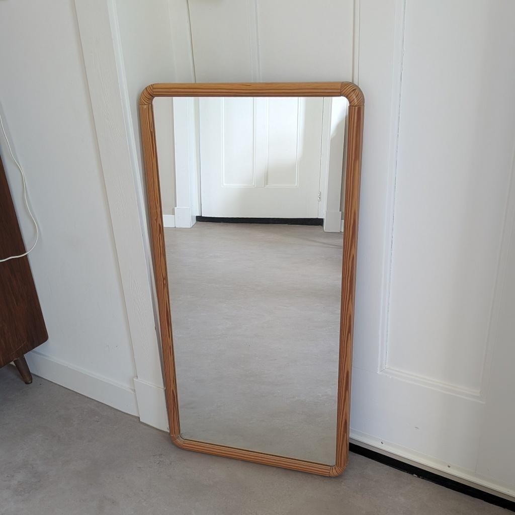 Grote zware houten vintage spiegel. Flabeg, Huis en Inrichting, Woonaccessoires | Spiegels, Ophalen, Minder dan 50 cm, Gebruikt