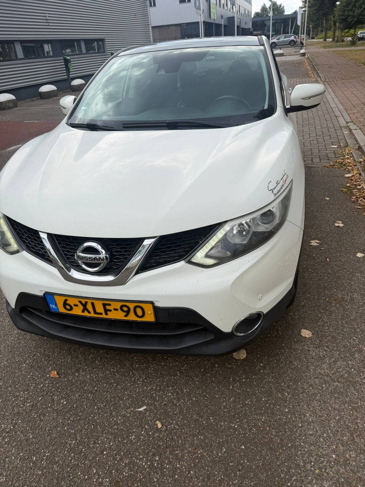 Nissan Qashqai 1.2 Dig-t 85KW 2WD 2014 Wit, Auto's, Nissan, Voorwielaandrijving, 4 cilinders, Wit, Origineel Nederlands