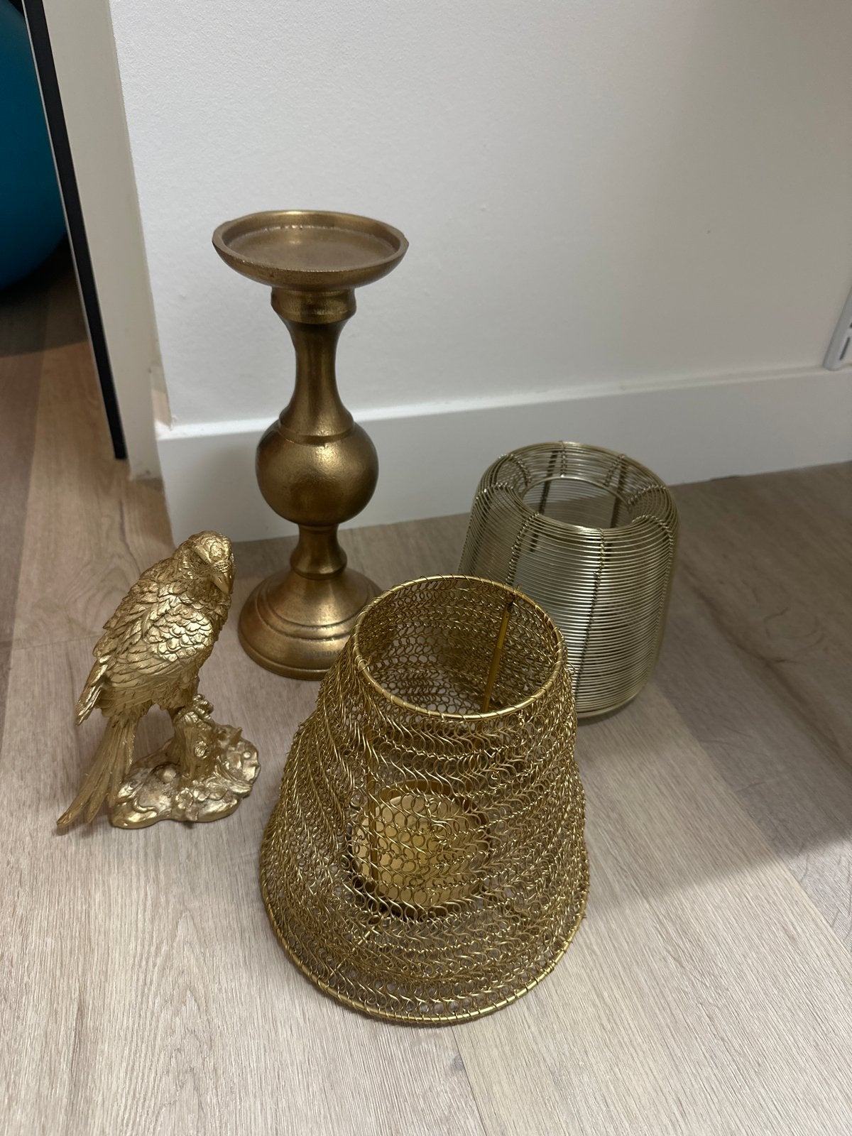 Gouden decoratie set: Kandelaar, waxinelichthouders, vogel, Huis en Inrichting, Woonaccessoires | Kandelaars en Kaarsen, Ophalen