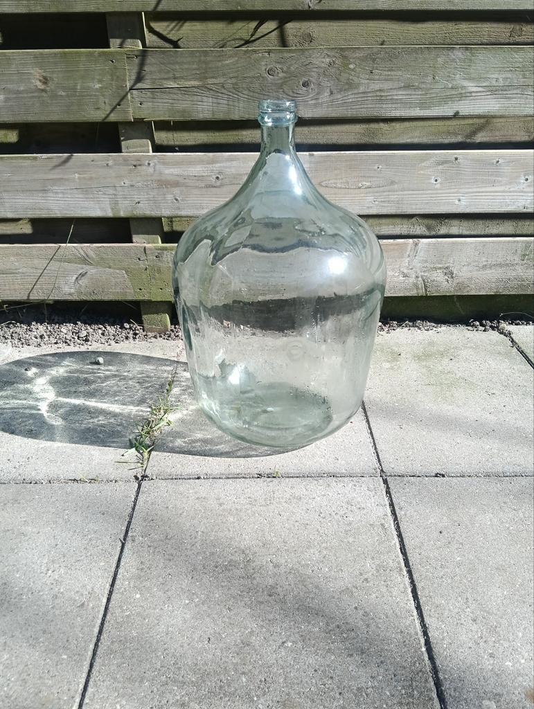 Grote glazen fles / mandfles / gistfles, Ophalen