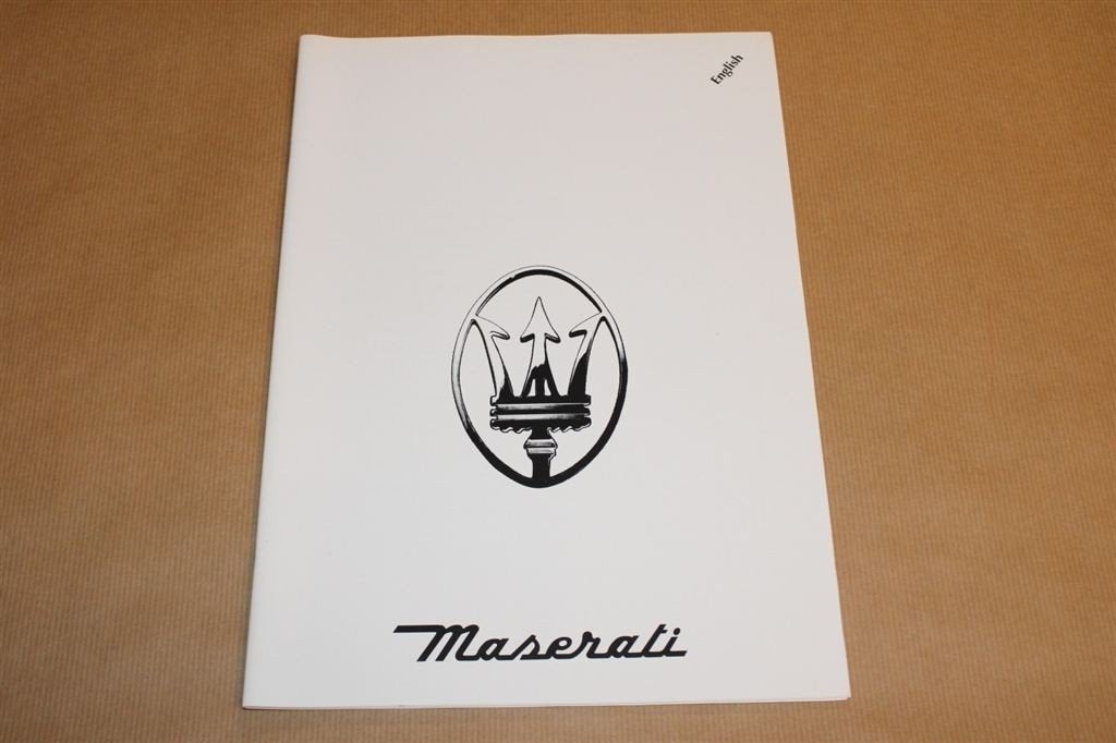 Informatie-uitgave Maserati Quattroporte V8, Boeken, Ophalen of Verzenden, Zo goed als nieuw, Overige merken