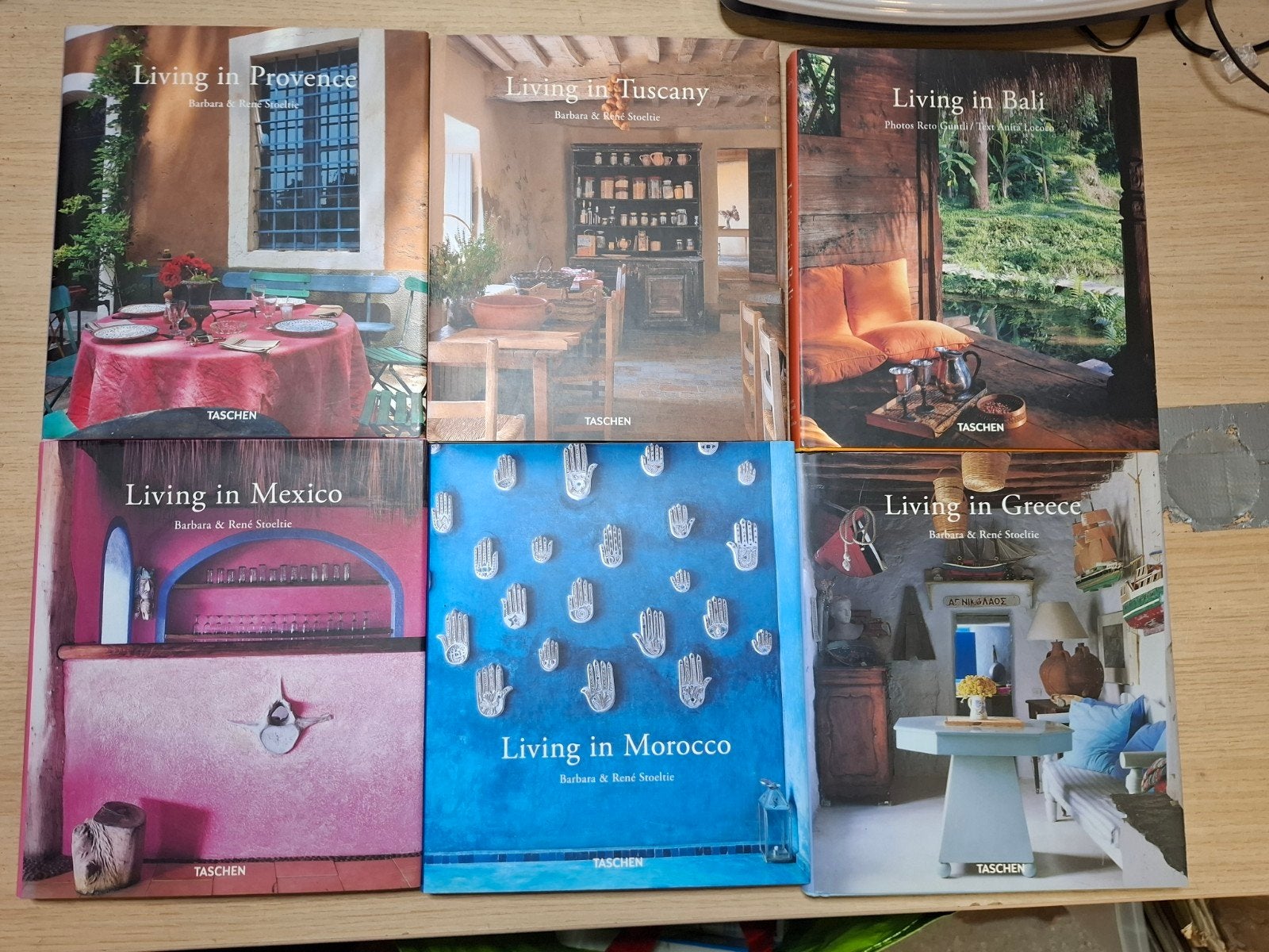 Living in Mexico, Marokko, Toscane, Provence, Bali, Griekenl, Boeken, Overige merken, Barbara & René Stoeltie, Europa, Ophalen of Verzenden