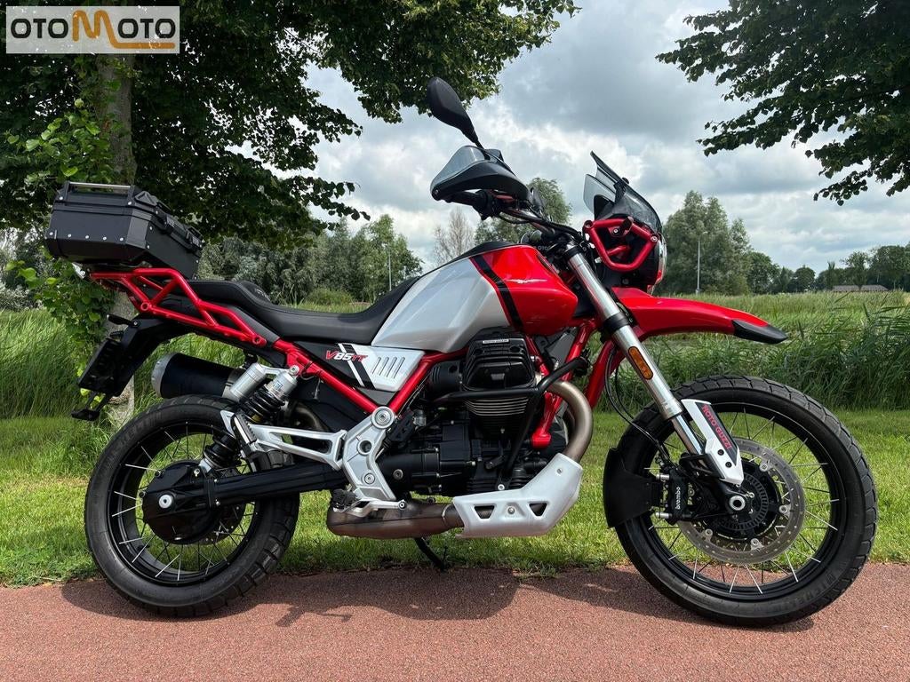 MOTO GUZZI V 85 TT (bj 2022), 853 cc, 2 cilinders, Motorrijbewijs A, Bedrijf