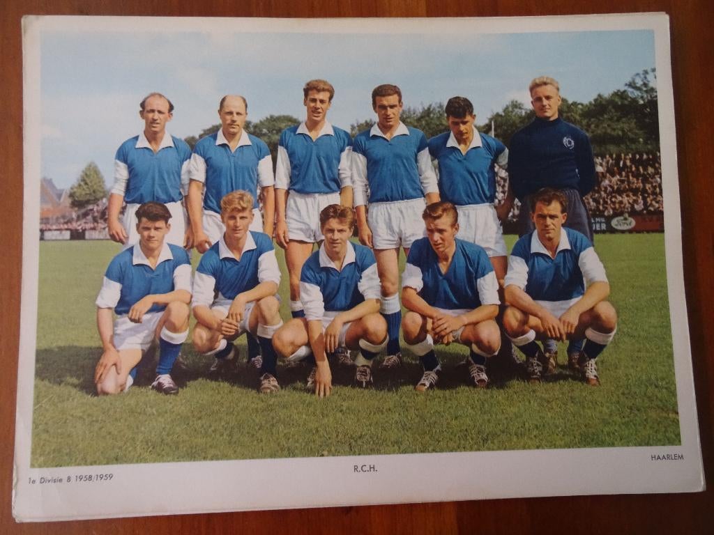 Elftalkaarten N.A.C., G.V.A.V. en R.C.H., Verzamelen, Sportartikelen en Voetbal, Ophalen of Verzenden, Zo goed als nieuw, Buitenlandse clubs