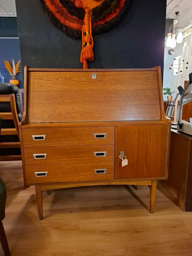 Vintage secretaire wandkast teak bureau mid century design, Ophalen, Vintage mid century design jaren 60 70, ..., Zo goed als nieuw