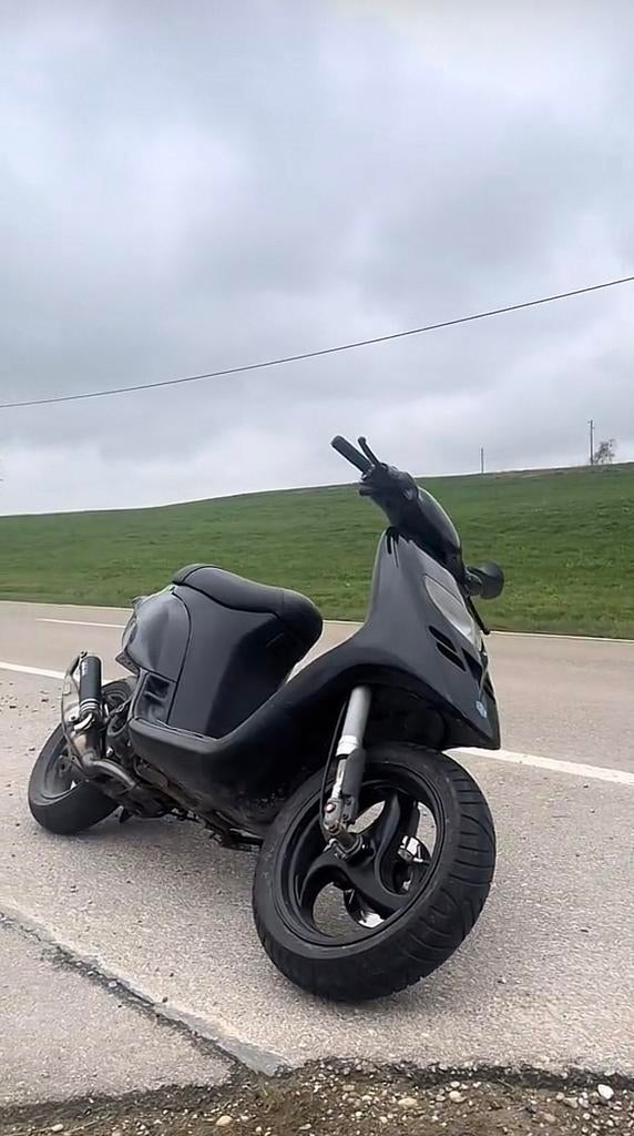 Scooter gezocht, Fietsen en Brommers, Scooters | Overige merken, Ophalen, Gebruikt, Maximaal 45 km/u, Tweetakt