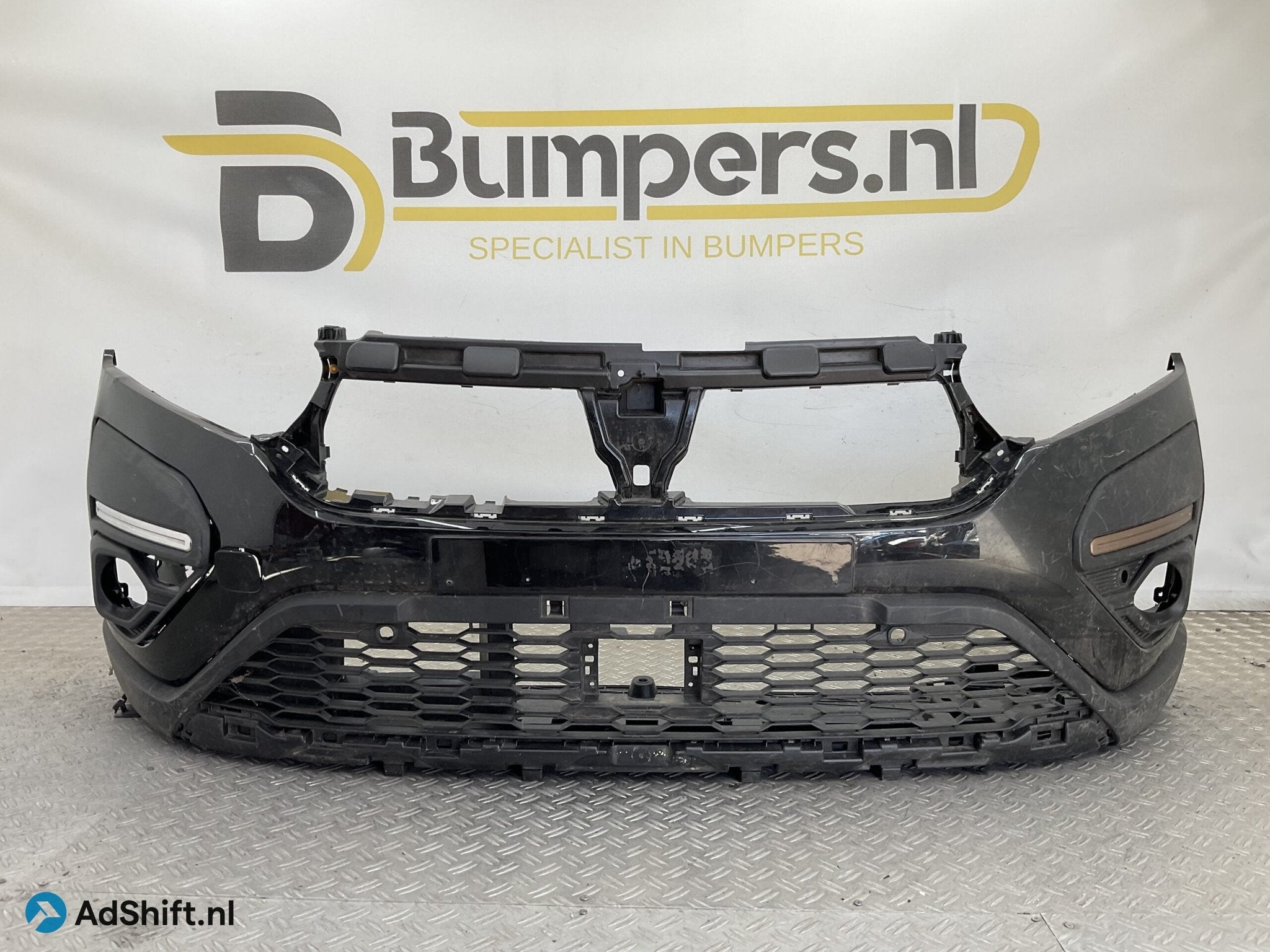 Bumper Dacia Sandero 2020-2024 620228861R Voorbumper G3-2245, Bumper