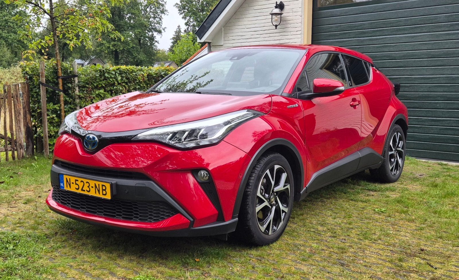 Toyota C-HR 1.8 Hybrid Dynamic, afn trekhaak-navi-CC-camera, Auto's, Dealer onderhouden, Stof, 725 kg, 4 cilinders