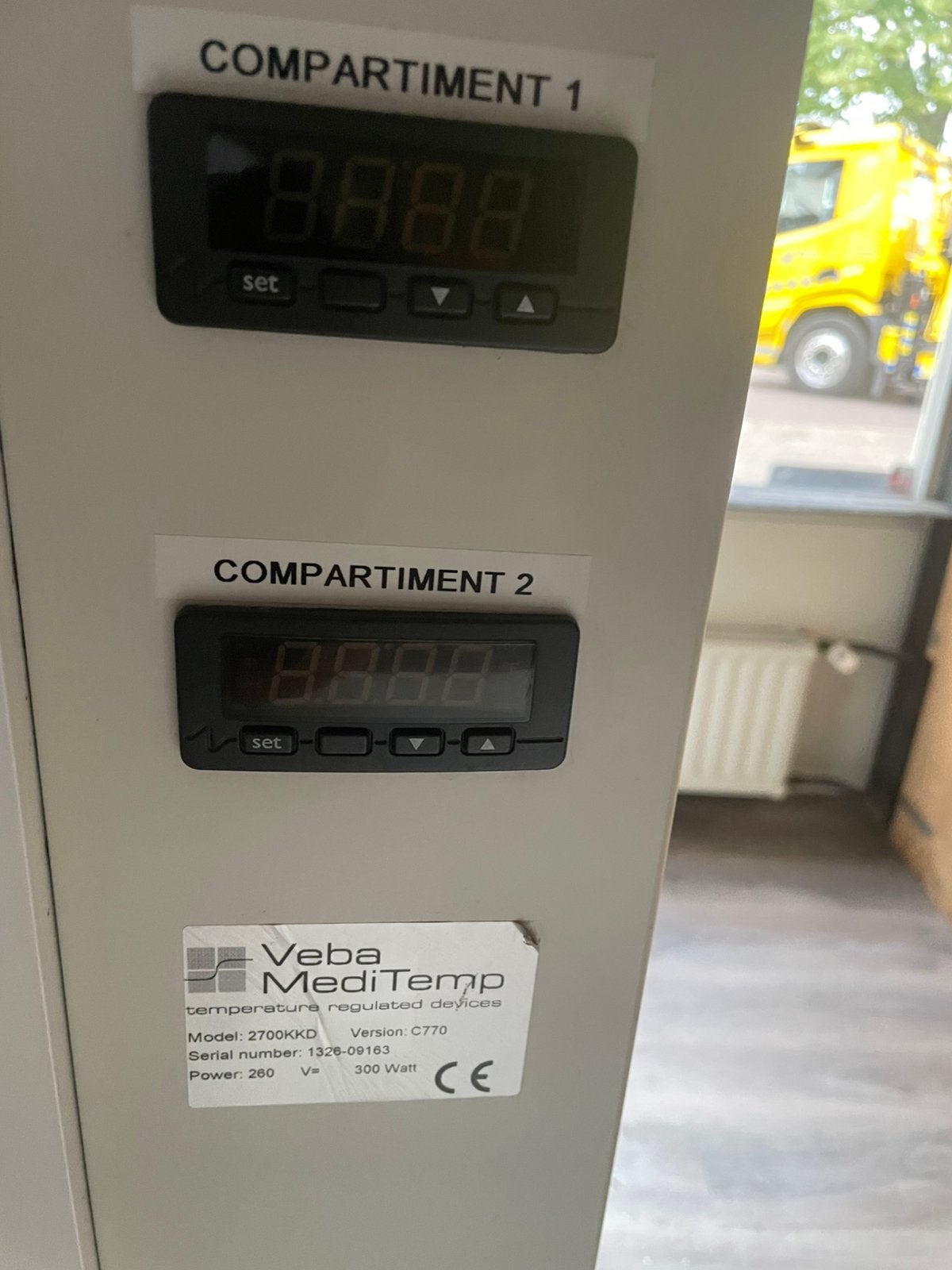 VebaBox MediTemp 2700KKD Dubbele Koel-/Vriesbox, Witgoed en Apparatuur, Ophalen of Verzenden, Gebruikt