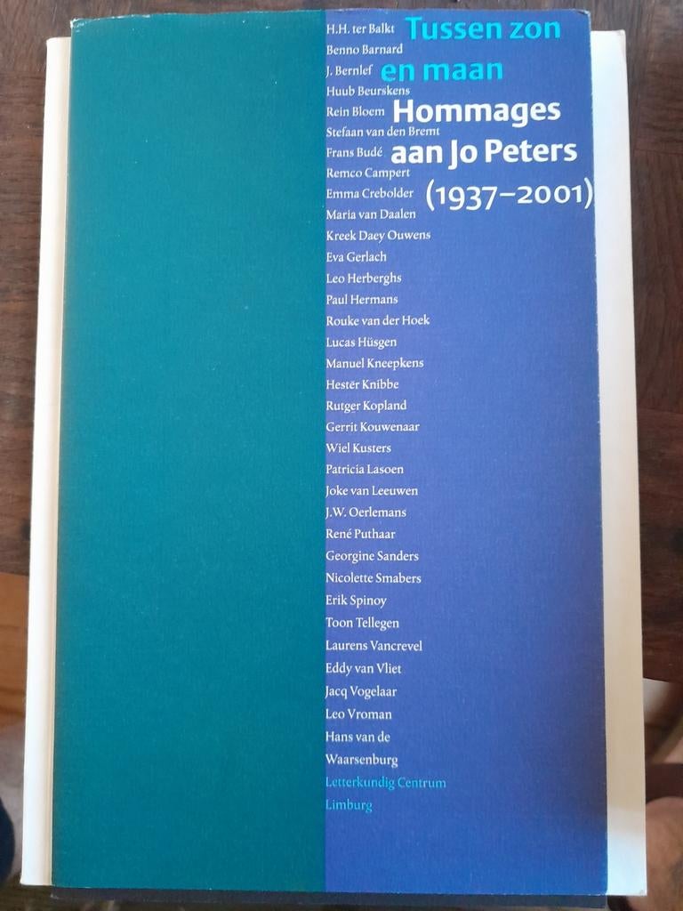 Tussen zon en maan Hommages aan Jo Peters (1937-2001), Ophalen of Verzenden