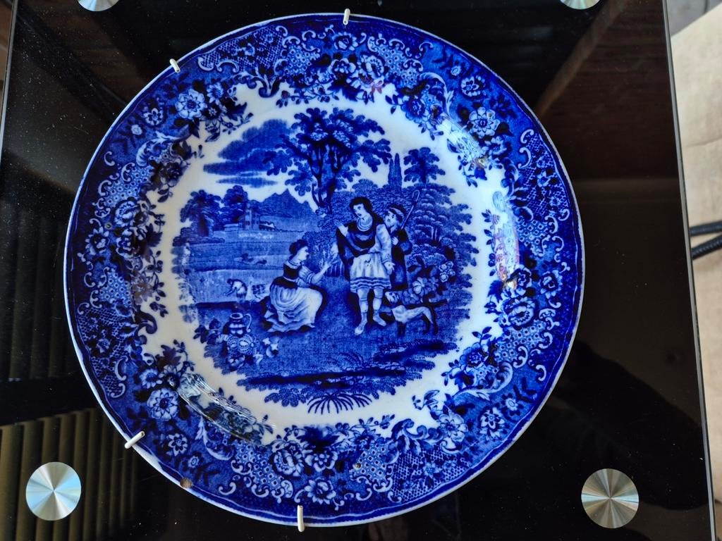 Petrus Regout & Co. Maastricht | Ruth & Boaz | 26 cm | 1879, Antiek en Kunst, Ophalen of Verzenden
