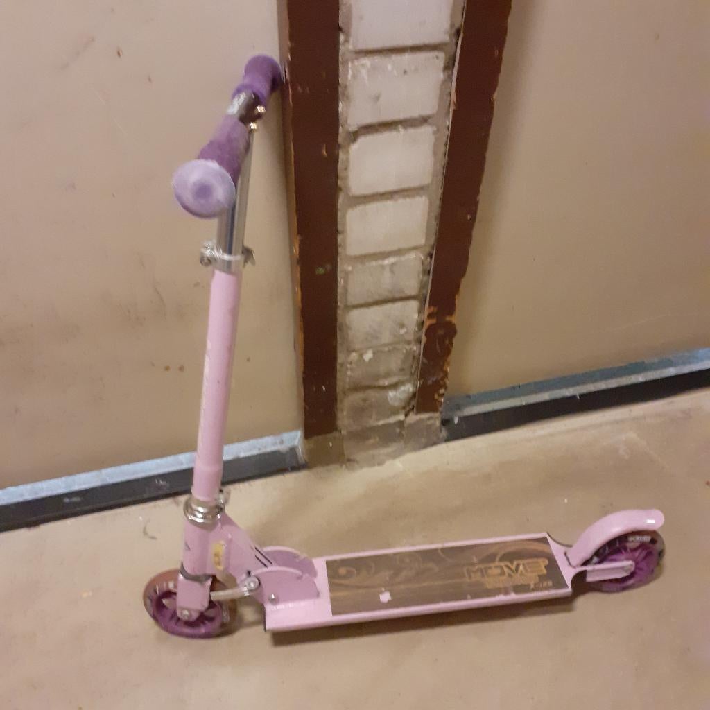 Kindren step, Fietsen en Brommers, Fietsen | Kinderfietsjes, Ophalen, Gebruikt, 16 tot 20 inch