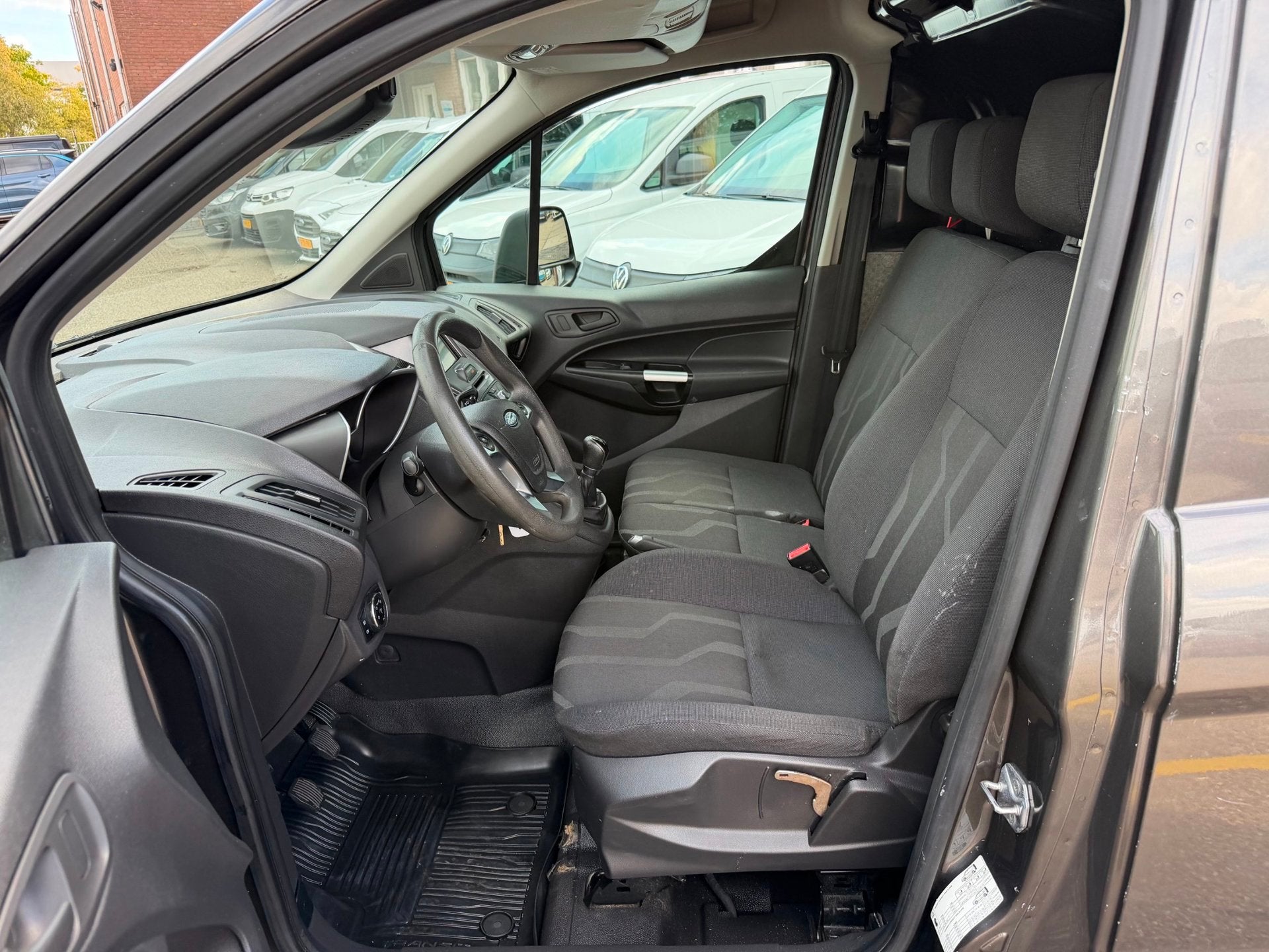 Ford Transit Connect 1.5 TDCI 101PK L1 Trend / Sync 3 / 3 zi, Gebruikt, 4 cilinders, Origineel Nederlands, Bedrijf