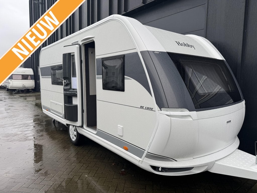 Hobby De Luxe 495 WFB, Caravans en Kamperen, Standaardzit, Hobby, Schokbreker, Bedrijf