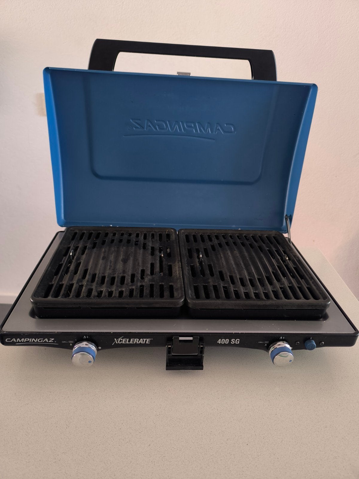 Campingaz 400 SG Campingfornuis – Inclusief 2 Grillplaten, Ophalen of Verzenden, Gebruikt
