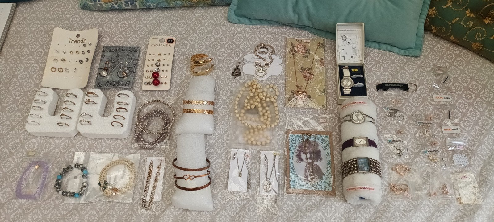 Sieraden, horloge, ketting, armband, ring, oorbel, piercing, Ophalen of Verzenden, Gebruikt, Overige materialen, Overige merken