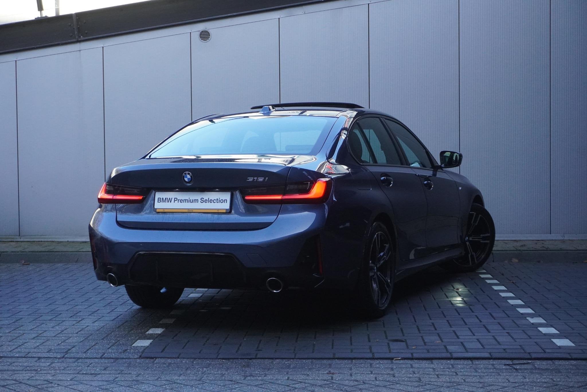 BMW 3 Serie Sedan 318i M Sportpakket | Comfort Pack | Elektr, Auto's, Automaat, 1998 cc, Gebruikt, Met garantie (alle)
