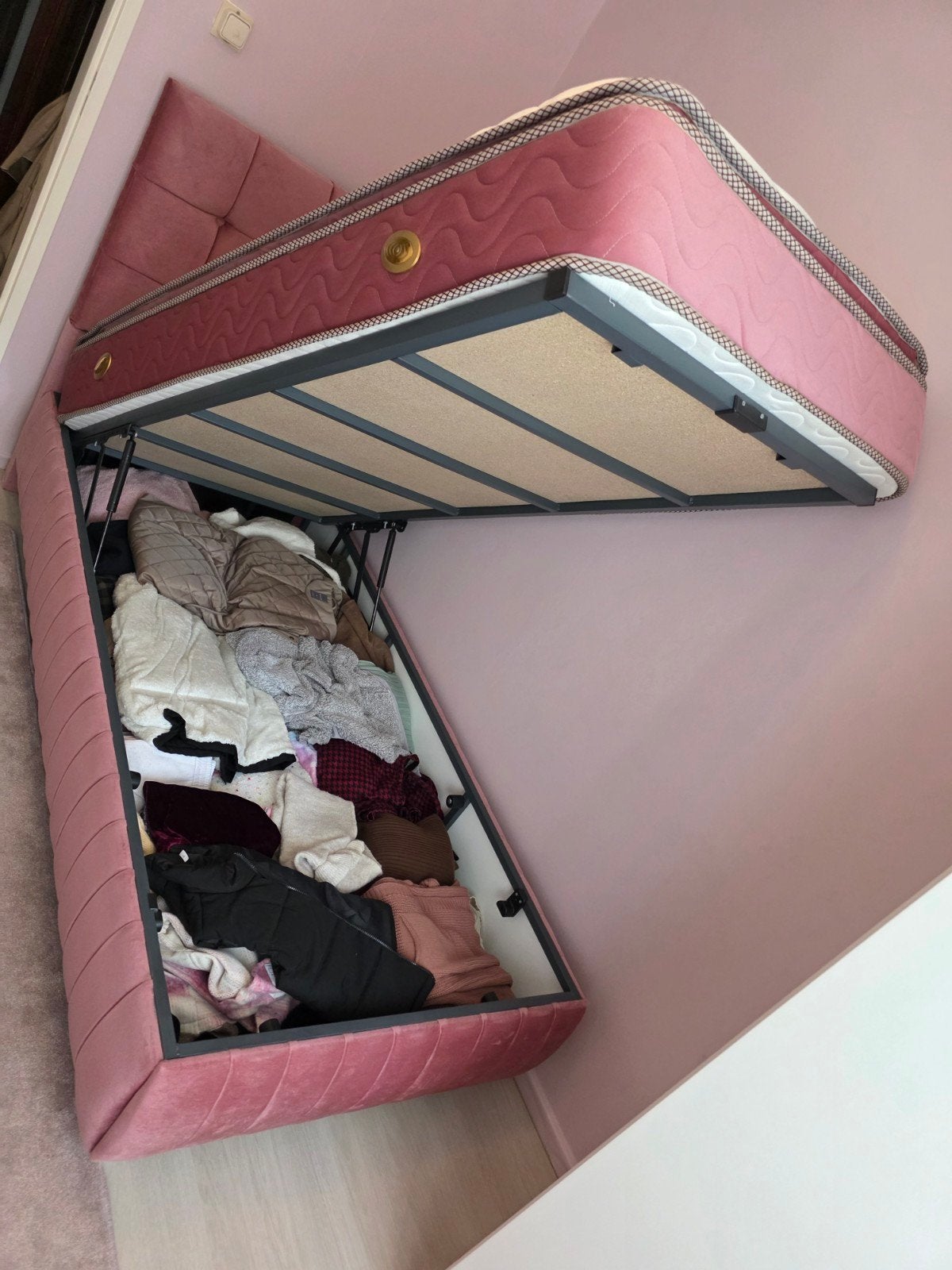 Roze eenpersoonsbed met opbergruimte - Zo goed als nieuw, Huis en Inrichting, Slaapkamer | Bedden, 90 cm, Ophalen of Verzenden