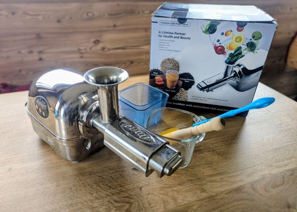 Angel Juicer 8500 S sapcentrifuge, Ophalen of Verzenden, Zo goed als nieuw