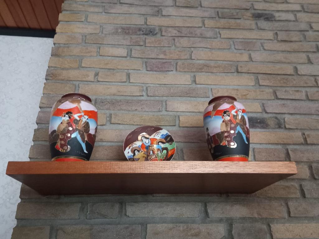 Mooi chineze potten stel, Ophalen