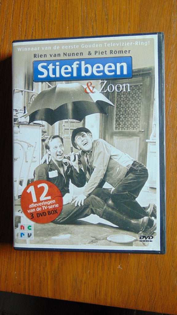 Stiefbeen & zoon dvd, Cd's en Dvd's, Dvd's | Nederlandstalig, Gebruikt, Komedie, Alle leeftijden, Ophalen of Verzenden
