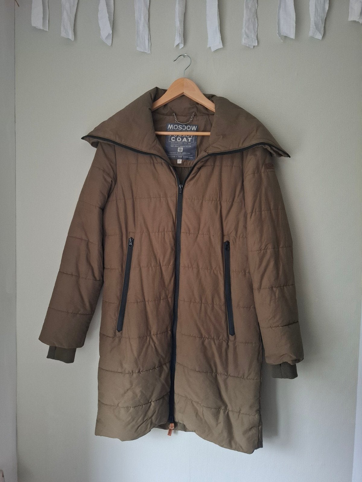 Jas Moscow, Kleding | Dames, Ophalen of Verzenden, Zo goed als nieuw, Maat 34 (XS) of kleiner, Groen