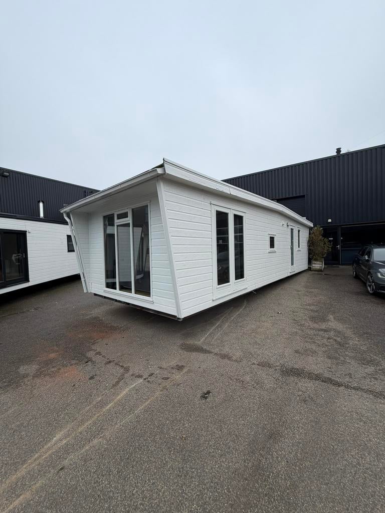CHALET TE KOOP INCLUSIEF TRANSPORT