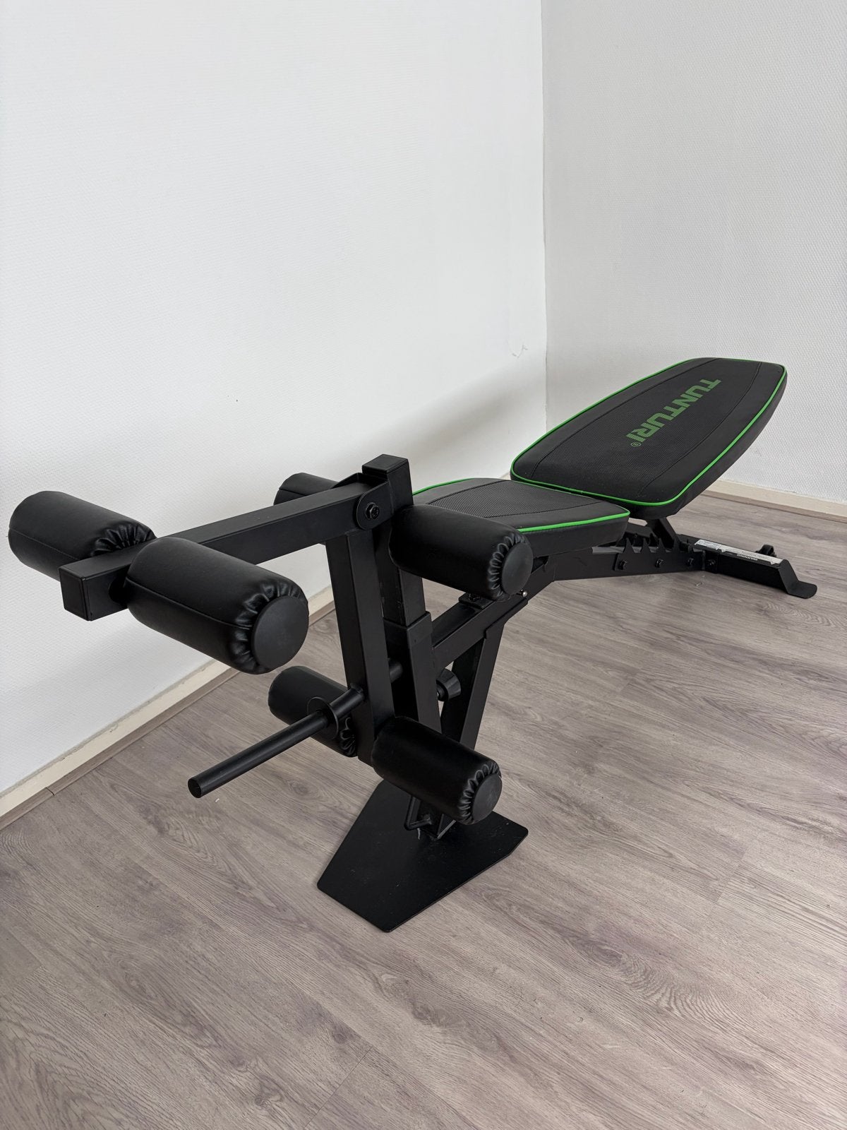 Tunturi UB60 Verstelbare Halterbank met Leg extension, Sport en Fitness, Fitnessmaterialen, Ophalen, Zo goed als nieuw, Armen
