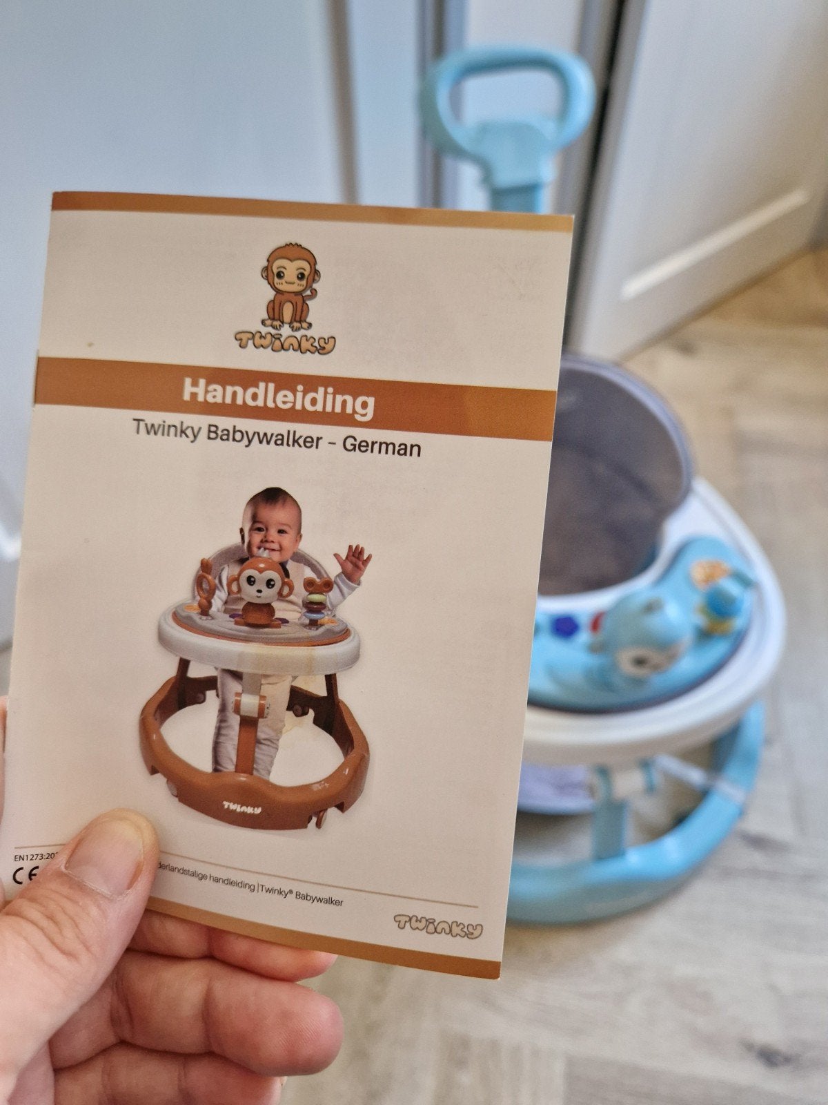Twinky Babywalker - Loopstoel met Duwstang en Speelblad, Ophalen, Gebruikt