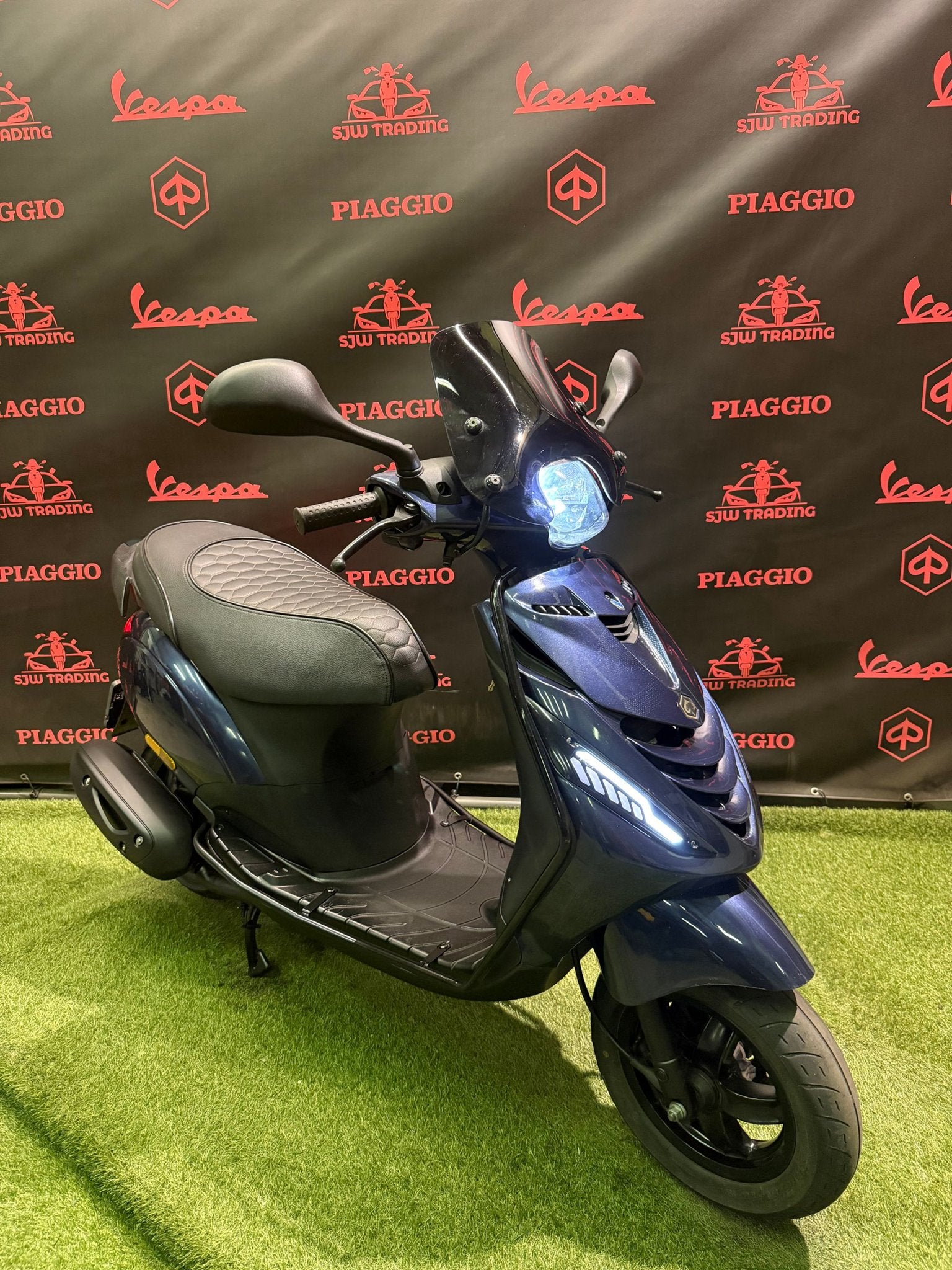 Piaggio Zip 2022 Brom! Midnight Blue / RS Zadel / Garantie!, Fietsen en Brommers, Maximaal 45 km/u, Zip, Ophalen of Verzenden